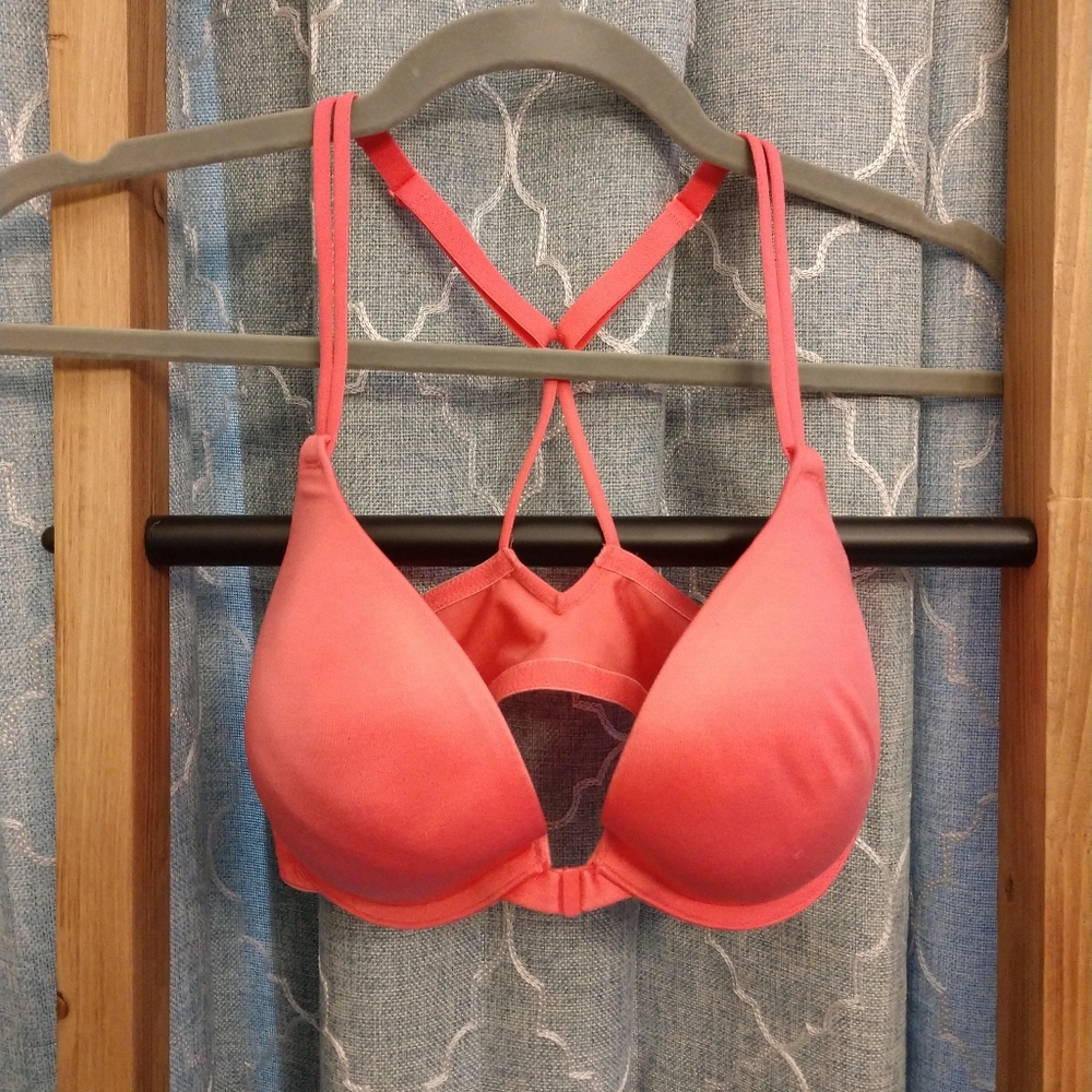💗 VICTORIA'S SECRET VERY SEXY PUSH UP BRA